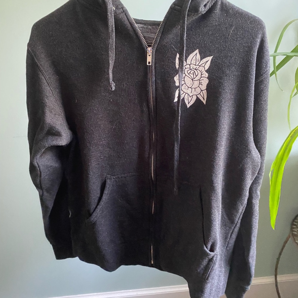 Zip up